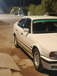 سياره جاهزه مكينه 525فانوص اي صرف ما بيه خير من الله مصبوغه عام جماليه...