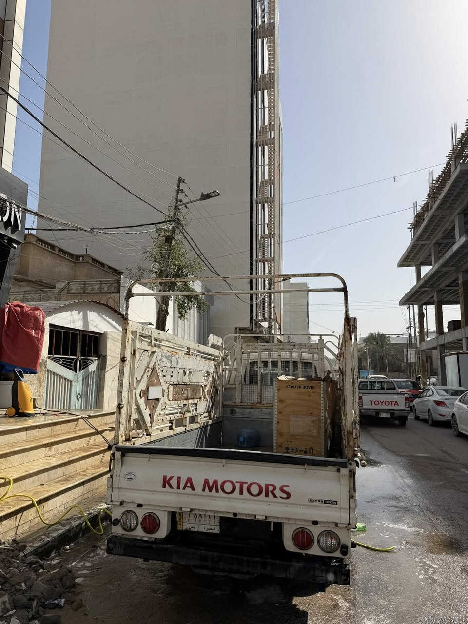 كيا بنگو فحل مسكر موديل 2020 كاز كير عادي بدي نضيف بدون ضربه مبدل مكينه جديده كير بلادي السياره ما ناقصهه اي شي دك سلف واطلع بيهه ملاحظات بالبدي زلوغ وغيرها مو شي لافت للنظر
ماشيه 144,000

للتواصل 
***********
المكان 
البصره الجزائر
