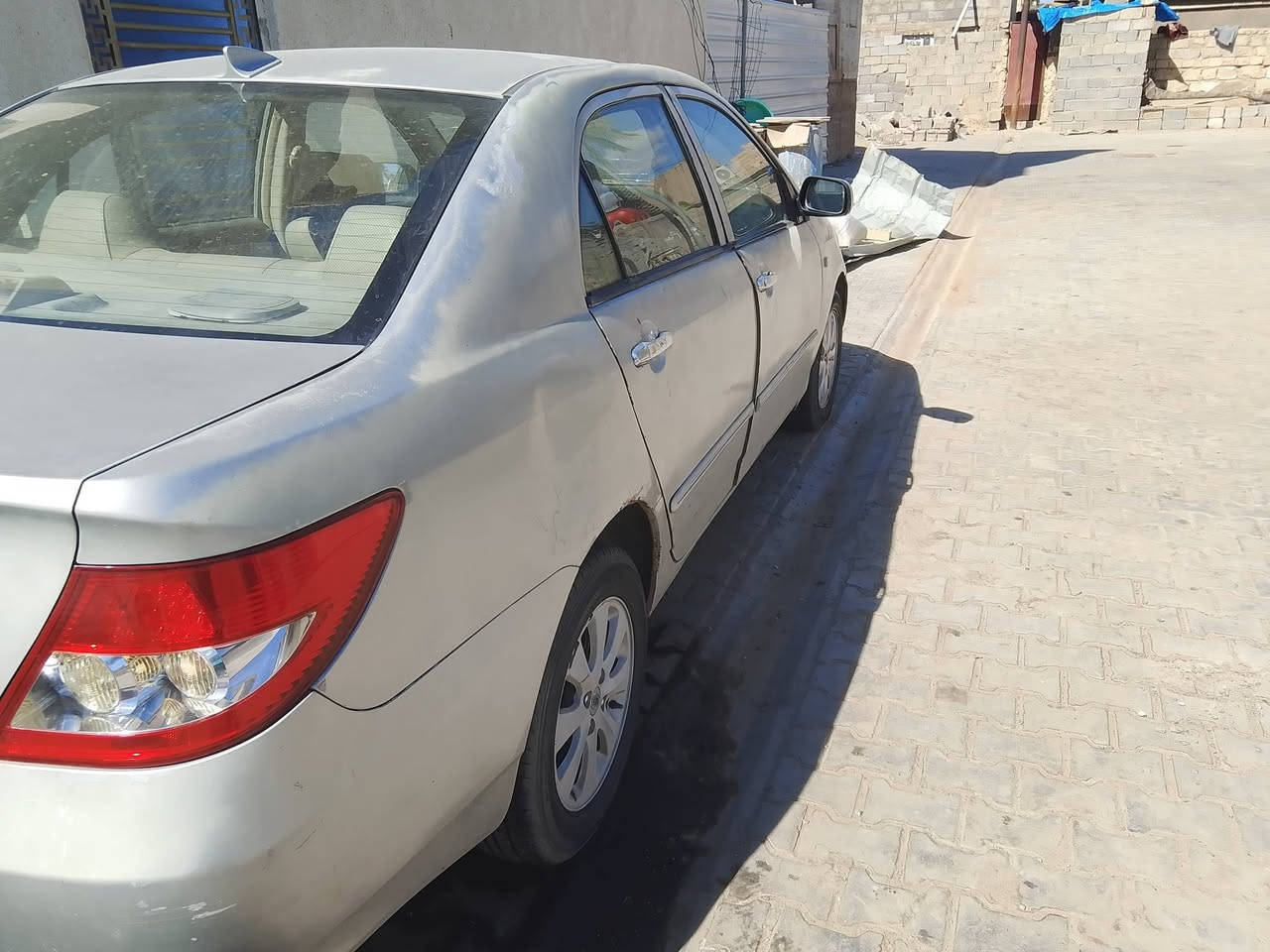 بيوايدي موديل تلتعش بغدادحلوه مثل ماموضح للصوره جاهزه سعر تلا وأربعين وبيهه مجال رقم  ***********9
