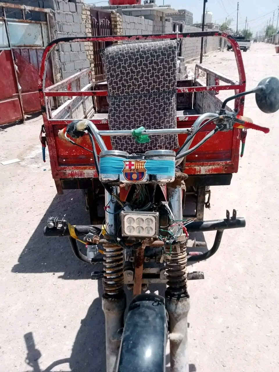سلام عليكم ستوته للبيع موديل 12وراق صولي سعر 750وبيها مجال مكفوله كفاله عامه لاتصال***********
