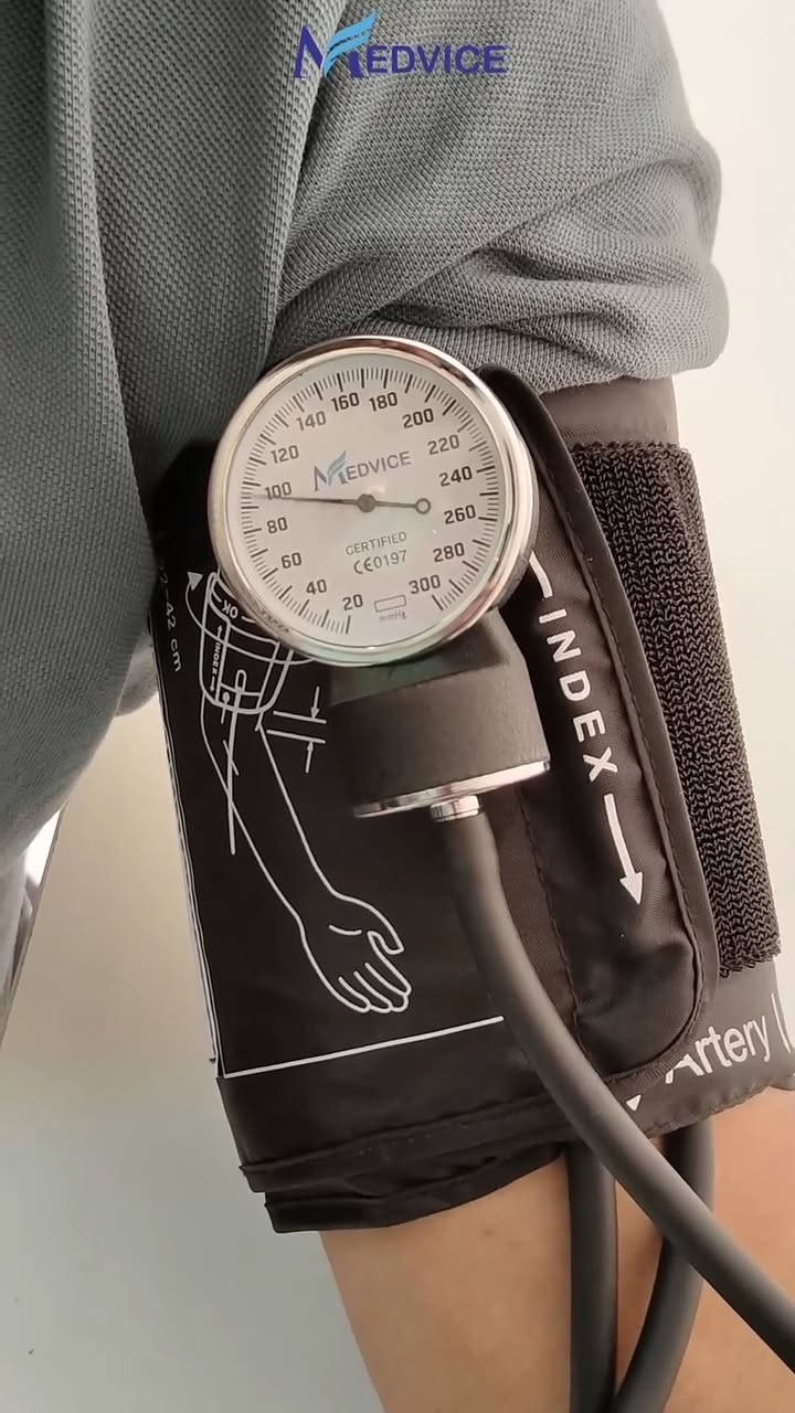 لحك يولد 😂😁


**إذا كنت صاحب هذا الإعلان وتريد حذفه لأي سبب، رجاءا أرسل رسالة إلى الدعم الفني**