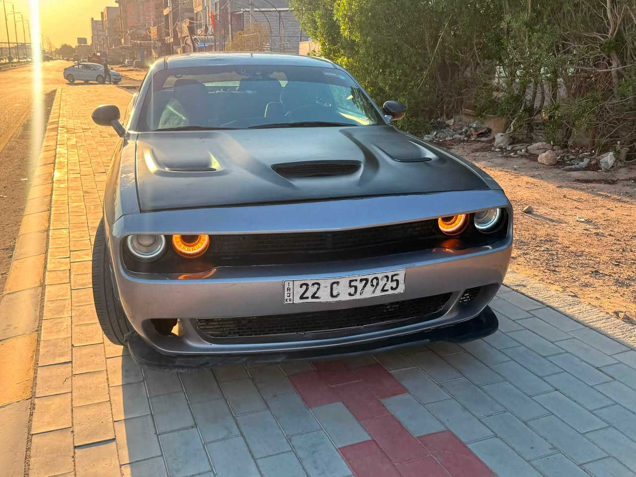 للبيع: دودج تشالنجر SXT موديل 2018 (محدّثة شكل هيلكات) مواصفات الSXT المعروفه 

· السيارة حادثها: جاملغين وجهى الراكب 
· بيها كم طخة بالصفاح 
.     تبريد شغال ثلج  
· المكينة مبدلة قبل 3 أشهر بمكينة قصّة جديدة.
.      ماشيه 294 الف رقم اربيل جديد السياره باسمي
· السعر: 130 قابل للتفاوض.
· البيع مستعجل بسبب ظرف.
.     يرادلها ترتيب للي ياخذها 

📍الموقع: النجف
📞 للتواصل: *********** واتساب
