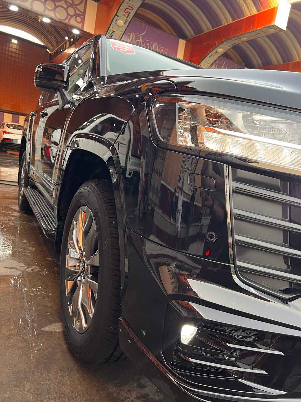 تويوتا •••• لاندكروز  GXR ✅✅
موديل...2025   ✅✅ SAS ( ساز ) تنفس طبيعي

_فول مواصفات ••• 3 شاشات ((تطبيق))
_6 :: سلندر  محرك  عادى 
_جديدة جدا بحالة الوكالة  🔴  دعامى لدعامى ب شرط 📦
ماشى(   32  )الف كيلو
‏سةنوي باسمي ‏راسان تحويل
_جنطة كهرباء 
_تبريد كشنات
_كراسي كهرباء 
_جلد بيجي 
_سلايت
_3 شاشات بلاديه
_كتاب تظليل  من المرور بيه
_السياره فول 1/1
_للاستفسار اكثر عن الاسعار والتفاصيل 
--تغليف Bbf  ضمان عشر سنوات
   ✅✅☑️☑️☑️☑️✅✅

السعر 738$$..,

العنوان ::: الديوانيه

الاتصال ***********  ☎️
