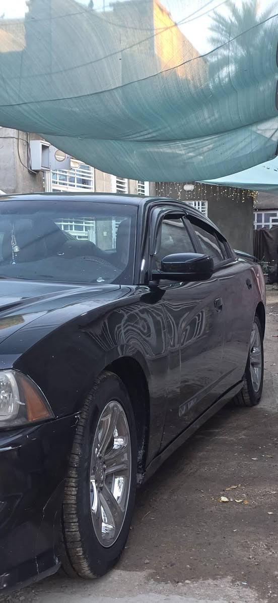 السلام عليكم
السلام عليكم 
جارجل موديل 2014بغداد باسمي تحويل ثاني يوم
مواصفات عاديه حادث قطعتين فقط خشم الجاملغ والبنيد بدون دواخل حادث بسيط 
تخم تاير جديد
حداديه جديده
كير مكينه كفاله
كير 8نمر 
السياره استخدام شخصي 
السعر المطلوب 152وبيها مجال بسيط 
رقم صاحب السياره ***********
***********
مكلف بالنشر اتصل ع الرقم
