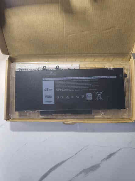 اشياء تخص حسابه وكلشي كلمآ وسعره
واتساب ***********
