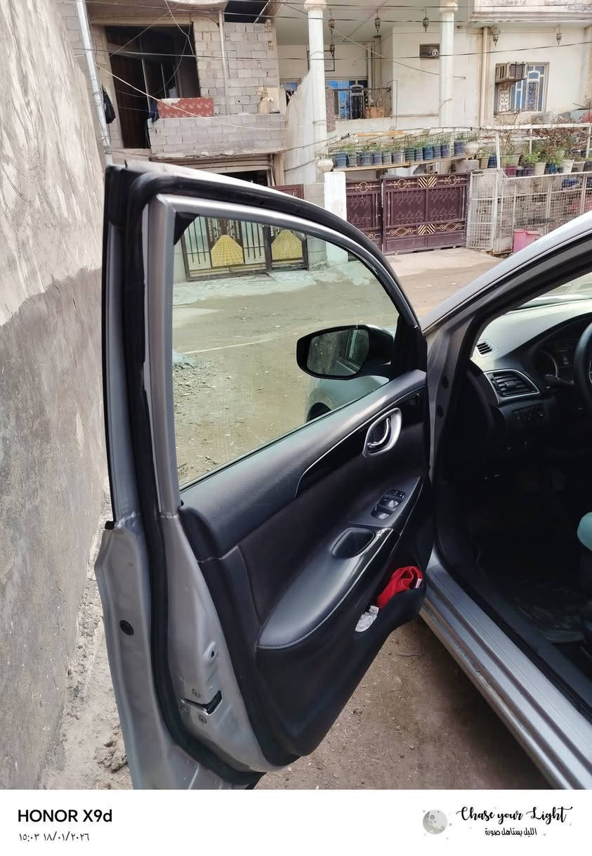 نيسان سنترال ٢٠١٩ فول عدا الفتحه بصمه تشغيل وبصمة أبواب وجنطه شاشه كاربلي بلادي كامرة دوارة لونها سلفر رقمها سليمانية حادثه جاملغ أيمن خلفي وشبر باب الخلفي 
اتصال *********** 
السعر 117ورقه وبيه مجال بسيط، ،،،،
