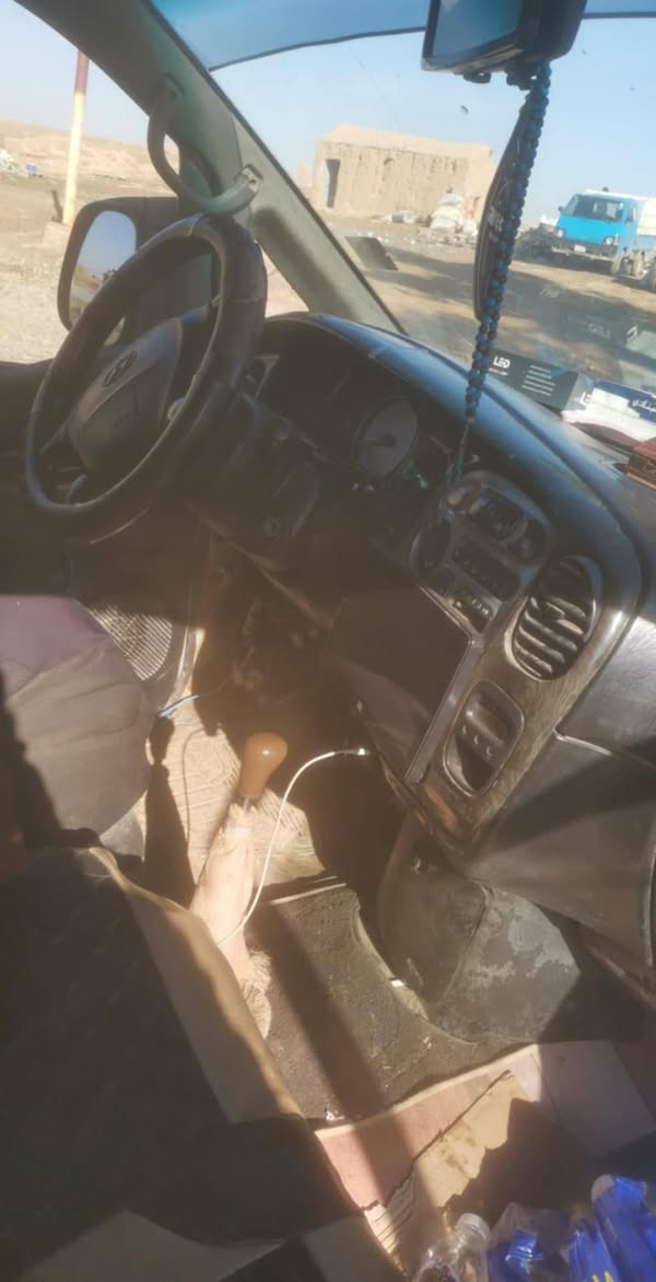 السلام عليكم للبيع ستاريكس موديل 2006 رقم دولي باسمي كير محرك ياباني vvt كير عادي تبريد ثلج طخم تاير جديد السعر الاتصال على الأرقام التاليه
***********
***********
