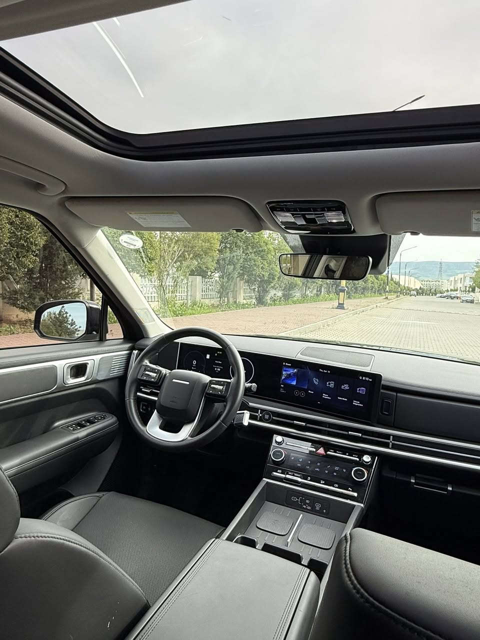 الشكل الجديد كلياً 😍🔥
Hyundai Senta fe  2025
هيونداي سنتافي  2025
مواصفات  XRT
‏فول مواصفات
‏فقط بيع

‏لسعر اكتب رقم واحد بالتعليق

مكينة ٤سلندر حجم ٢.٥لتر توربو 
275 حصان 
ماشية  15   ميل و بحالة ممتازة 
سياره كلين تا يتيل 
 
***********.  وتساب
