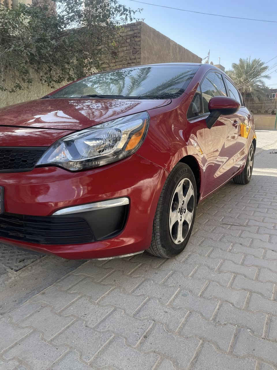 السلام عليكم
ريو موديل ١٧ امريكي محرك ١٦٠٠ 
حادث جاملغ خلفي صبغ فقط بدون دواخل 
(مشدود بيها محرك جديد  )
بسم ولد من بغداد 
كير محرك حدادية. تبريد كفالة ما بيها نقص 
امانة الله ورسولة سيارة جديدة بمعنة الكلمة 
رقم دهوك انكليزي (السعر ٨٦ بيها مجال قليل) 
مكاني كربلاء ***********
