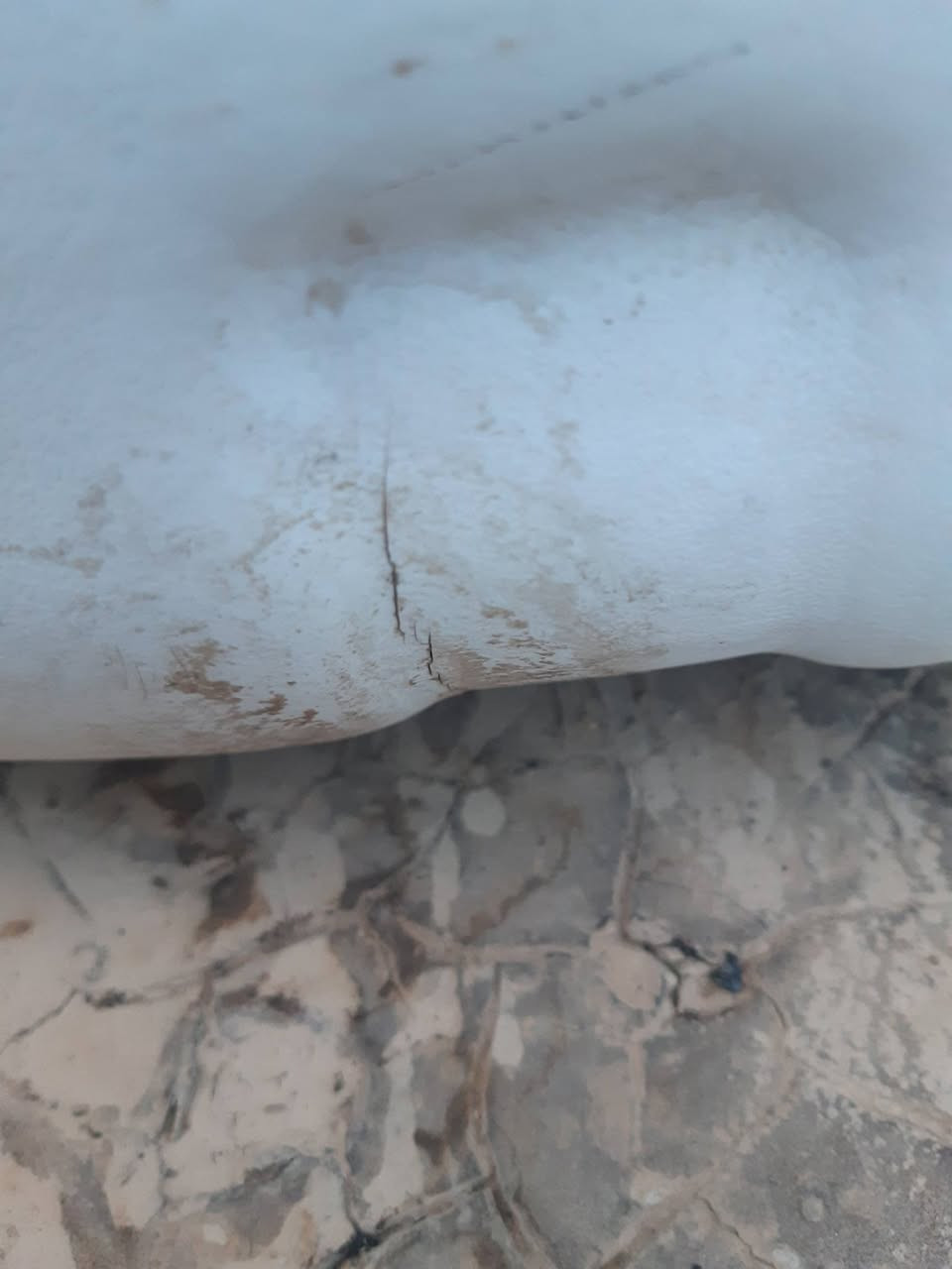 سلام عليكم تانكي اللبيع بيه بس فطر واحد تانكي ابو الف السعر ٣٥ الف العنوان بابل جبله ***********
