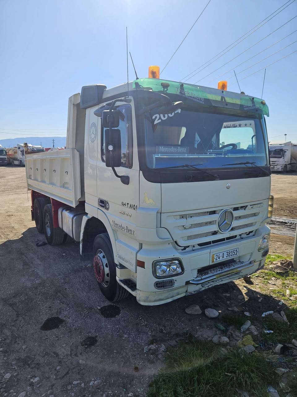 اكتروز قلاب موديل ٢٠٠٤ سحال جوب حجم ٢٦،٤٤كير كاره با و تبريد و تخم تايه  ره قه م وسه نه وي جديد سياره جاهزه سعر ٣٦٠ مجال *********** و***********
