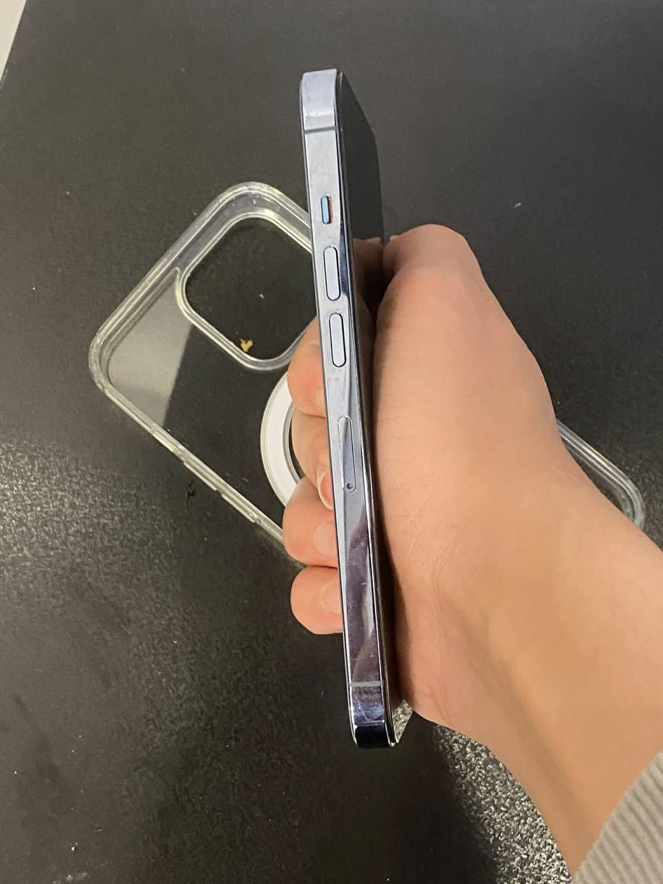 ايفون 13 برو
للبيع او للمراوس بأيفون حصراً 
ذاكرة 128 
باتري 100 مبدل اصلي شرط
شاشة مبدلة اصلية 3 خيارات فيس ايدي شغال
متوفر واتساب او اتصال فقط  
خاص ما اجاوب 
***********
