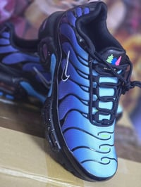 حذاء نايك • قياس ٤١ • مع توصيل