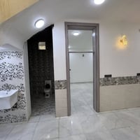 يوجد دار قطع حجيه نوفه عل شارع ريسي يحتوي دار غرفه واستقبال  وهول ومطب...