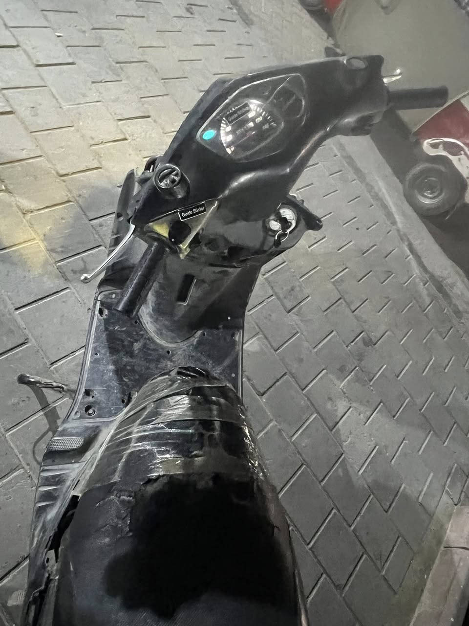 السلام عليكم دراجة سكنس نثية_140 كايمة بس تمشي ادك90 يرادلهة تجفيت وكفرات ابيع كوم حديد رايدهة 140 وبيهة مجال لطيبين عنواني مدينة الصدر متواجد خاص فقط


**إذا كنت صاحب هذا الإعلان وتريد حذفه لأي سبب، رجاءا أرسل رسالة إلى الدعم الفني**