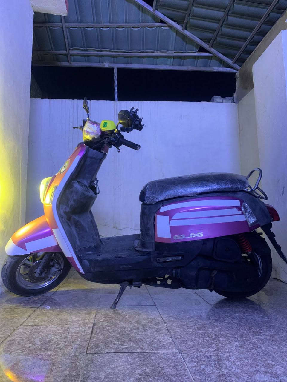 بوليس نوزل مكفوله سعر 700 مكاني الدوره ابودشير كفارات اصليه خط واحد مكينه مامفتوحه ناعمه ***********
