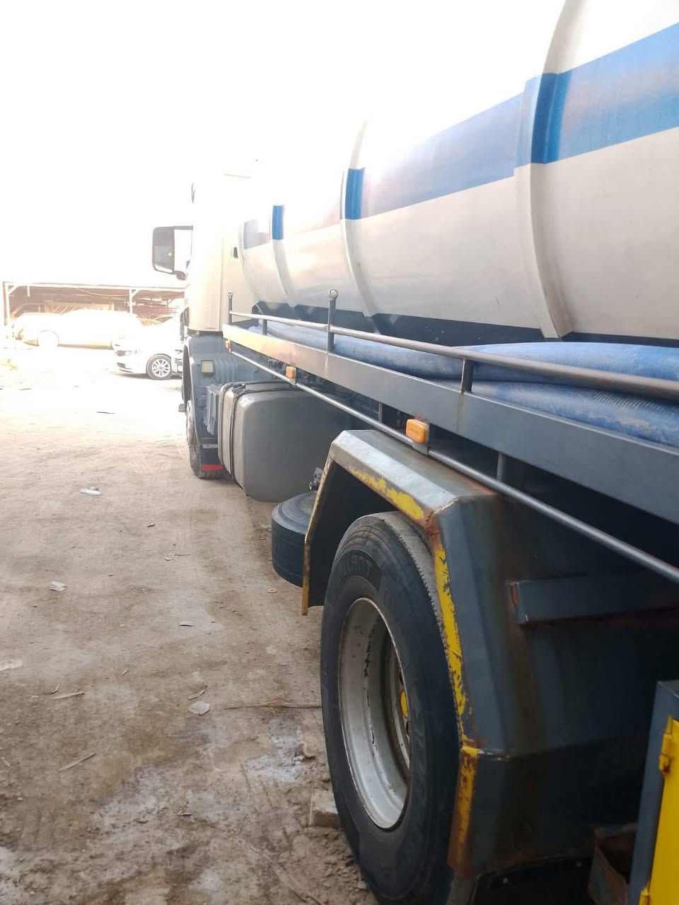 سلام عليكم اسكانيه موديل 2004 تانكي 16 الف مضخة 55 
جوبلس امامي وخلفي 
عنوان بابل المسيب 
اتصال
***********
***********
