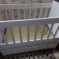 ميز طعام • ٦ كراسي • موصل السماح