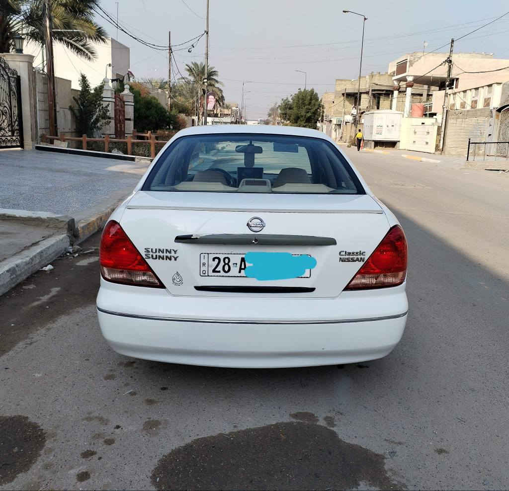 السلام عليكم
 نيسان سني ياباني 2009 مكينة 1600 سيارة جديدة وجاهزة بيه مكانين صبغ على كد شبيرين والسونار موضح مكانات الصبغ مكينة مامفتوحة رقم نجف الجديد مكان السياره بغداد الرصافة سعره 97وبيه مجال بسيط الرقم *********** بغداد, العراق
