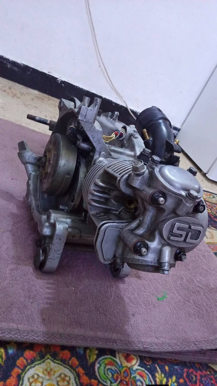 سلام عليكم تزويد للبيع ماكس وسكنس كله اصلي غراض مفوله ونظيفه اسعار خاص رجاء شتريد بل خدمه مكاني بغداد حي العامل رقم ***********
