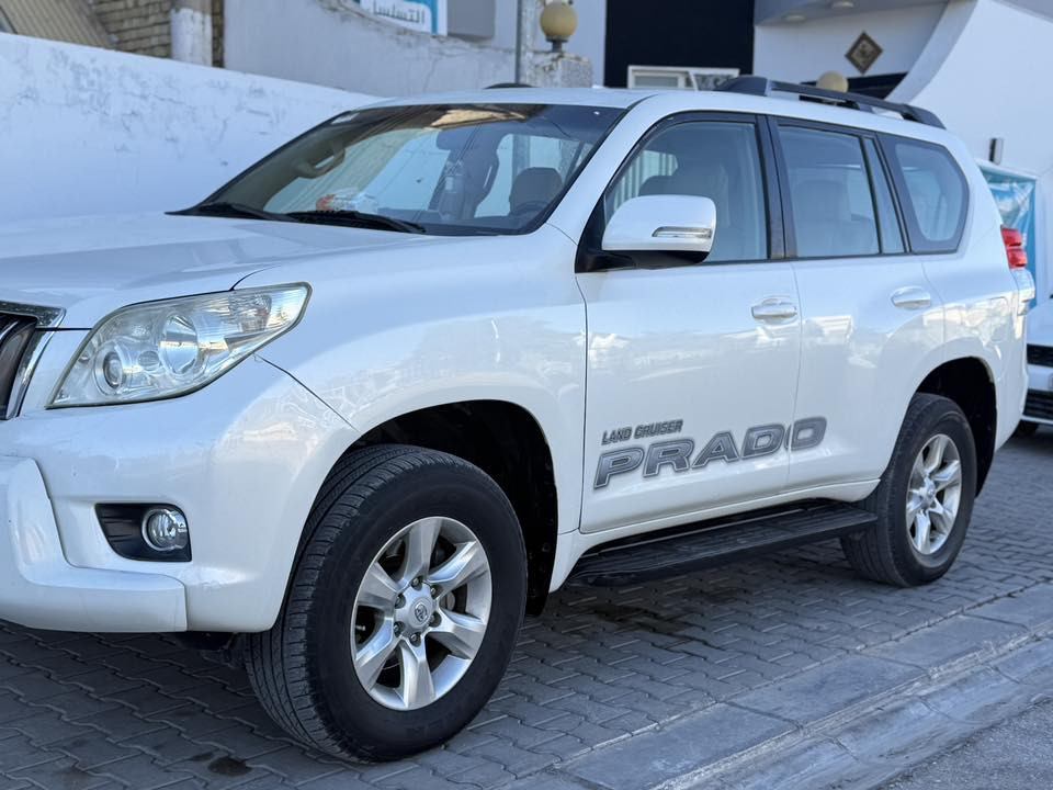 برادو ٢٠١١  (٦) سلندر رقم بغداد 
بيه باب  مبدله اصلي + مكينه مفتوحه فقط 
فول مواصفات كير محرك حداديه جديده 
المكان نجف للاستفسار الاتصال او واتساب 
***********
