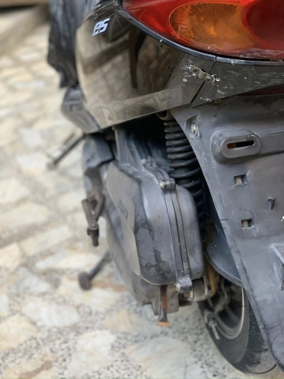 السلام عليكم 
دراجة بريز جديدة جدا 
سرعة ١٤٠+ كابريتربلادي+ سلف اصلي
  + كهربائيات 
عدادات كيجات دبلات كلها شغال
سلف هندر كلها شغال محرك ناعم 
دراجة كفاله عامه كلها شغاله الشراي يتصل
هذا رقمي ***********
جيب فيتر وتعال فحص
العنوان /بغداد /مدينه الصدر
