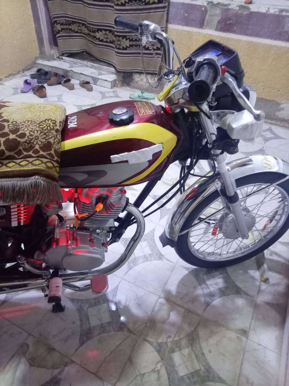 السلام عليكم اربعة كير للبيع مستعجل الدراجة مكينتة برغي

 ممفتوح بيهة الدراجة كلهة شغالة من كهربائيات او غير شي

 المكينة خرسة تجيب مصلح او تجي      السعر خاص موديل 25 
المو شراي لايراسلني ابو 550 لا طب ولا تتعب


**إذا كنت صاحب هذا الإعلان وتريد حذفه لأي سبب، رجاءا أرسل رسالة إلى الدعم الفني**