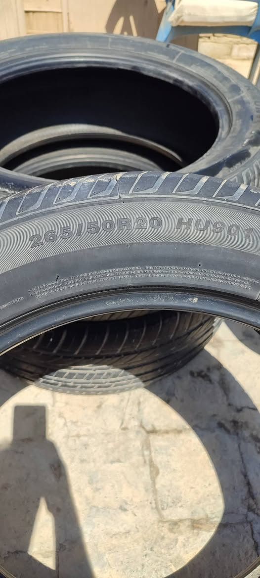 السلام عليكم
عندي تخم تاير جيب 
حجم 20/55/265
 الانتاج 2024/
***********واتساب 
السعر 100 وبيهن مجال 
بيهن كم بنجر نص عمر نظيفات
