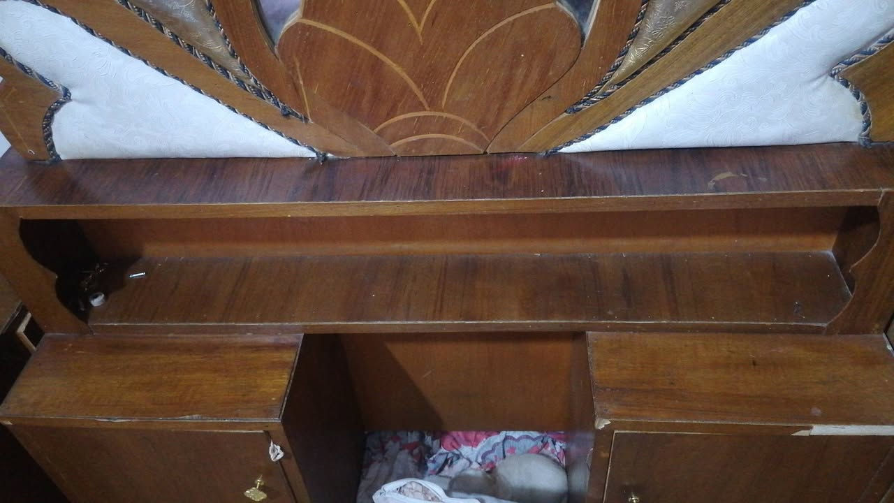 غرفه عراقية 
اي ضرر مابيه سعر 500وبيه مجال بسيط شراي يتفضل خاص 
مكان كربلاء


**إذا كنت صاحب هذا الإعلان وتريد حذفه لأي سبب، رجاءا أرسل رسالة إلى الدعم الفني**