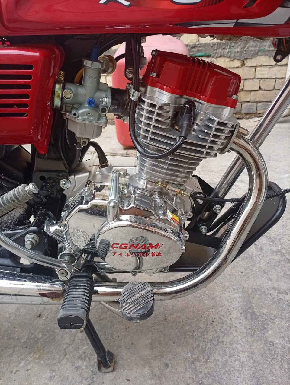 سلام عليكم للبيع ايراني مكينة سي جي نامة موديل 25 دراجة شلعة ومعدل مكفولة عام 
سعر ٧٠٠ وبيها مجال بسيط مكان شعب ***********
