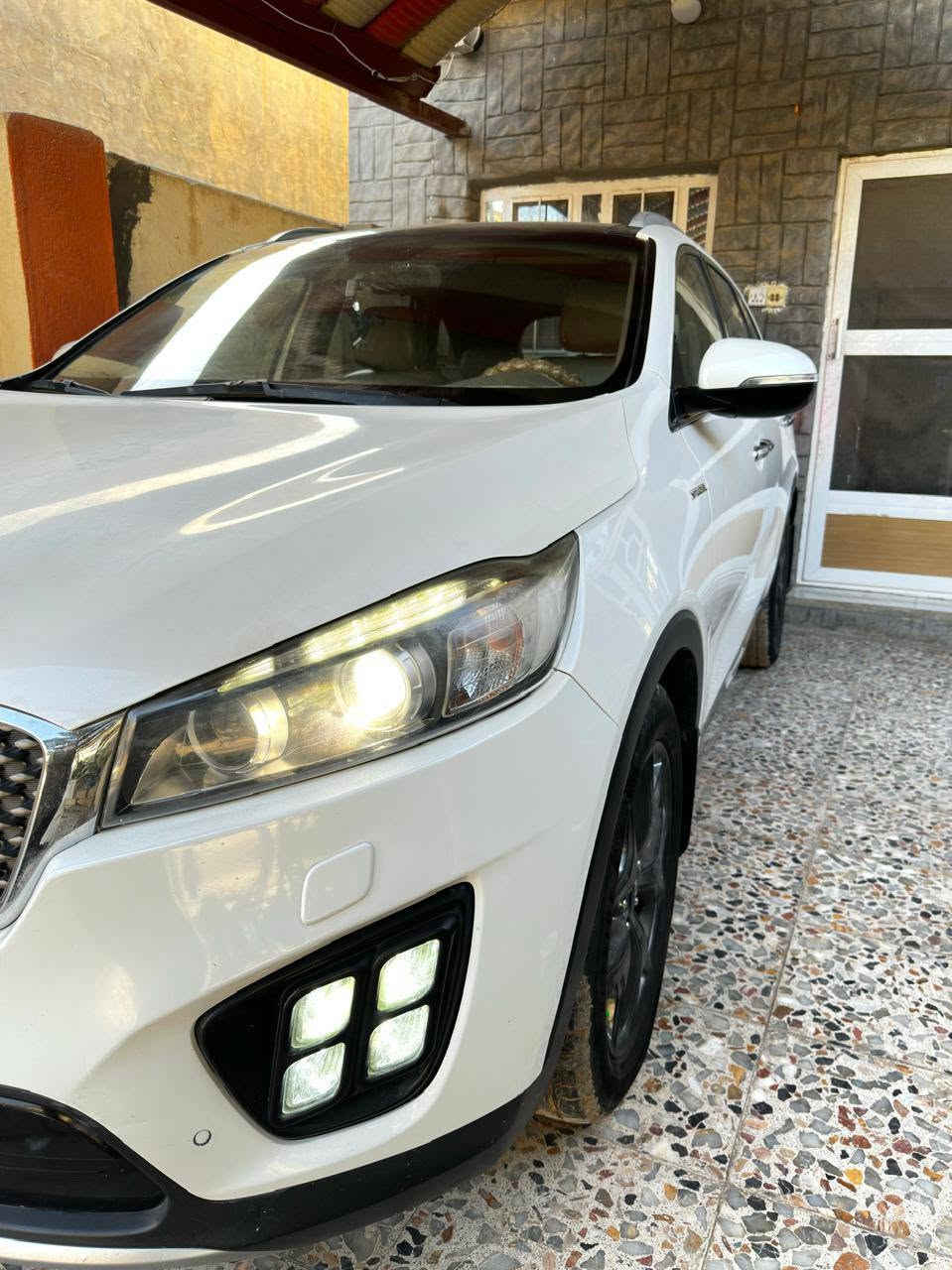 سورنتو خليجي 2017
مكينة 6 سلندر 3300 / 

بانرومه مرايا شفط و ترحيب شاشه كبيرة كاميرة تصوير تسجيل وثلاث قطع تبريد 

 قطعتين صبغ بنيد و جاملغ ايمن و الباقي كفالة صدر جديد زوج تاير امامي جديد 

 الرقم *********** 

السياره بأسمي التحويل ثاني يوم مكان السياره بالحله
