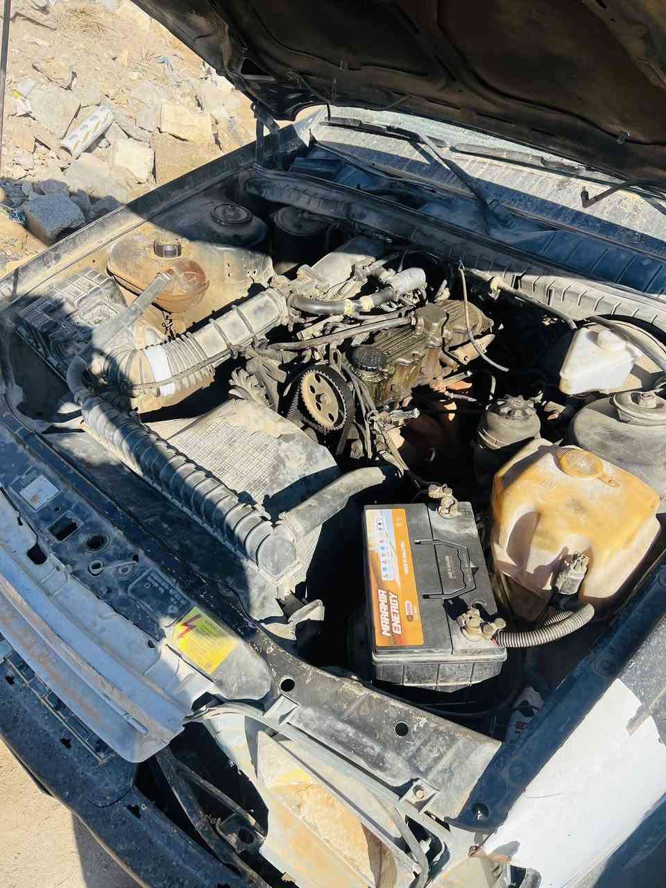 للبيع اوميكا ٩٢ سنويه عظم عاج
سياره تحتاج ترتيب سعرها مال بيع من الاخير ب١٥ 
مكاني البعبيد جزيره الخالديه ‭٠٧٨٢ ٦٨٦ ٢٥٣٩‬
