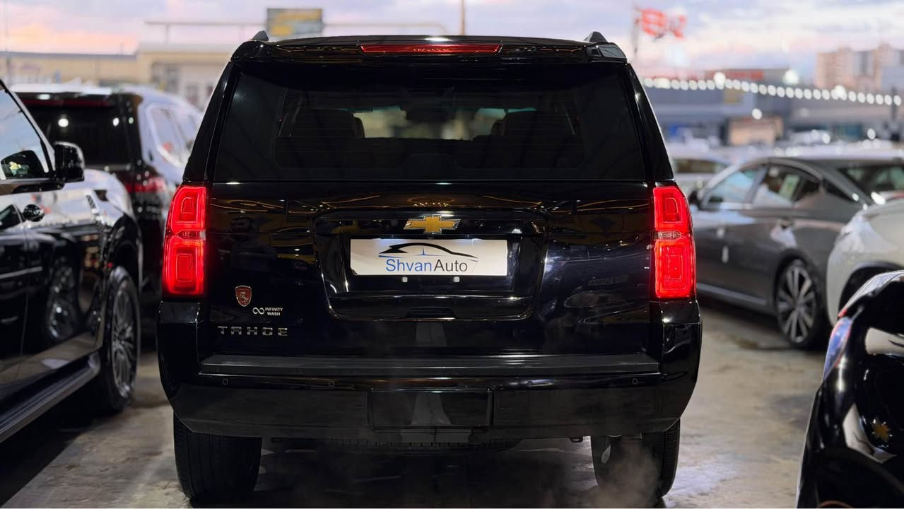 ‎بسم الله الرحمن الرحيم🫶
‎
‎🔶 شيفروليه تاهو٢٠١٥ LT
‎🔴 كير و محريك شرط واحد بورغى مامفتوح 👍 ماشى {٧٩،٠٠٠—km }
‎ 🔶باب اول شريكة منصور
—————————————————————————
‎◽️مكفول كفاله عامه  من الدعاميه إلي الدعاميه 🔶
‎مابي بارد مابي شخوت 
‎مابي رصعات حلو سياره 
-------------------------------------------------
‎مواصفات 🔶
‎{ - حساس - شاشه - كاميرا —فتحە
‎- ليد - بلاجكتور-غراض شريكة موجود-سلاجة-قاصة-داخل مشمشي- - ڤوليوم - بعد }
-------------------------------------------------
‎🔶◽️نظافه ١٠٠٪؜ كامل سيرفس بدون نقص و بدون مصرف سياره اي نقص مابيها 
‎4 طايرات جديدة تحتها 
‎تاير و ويل بيلادي شريكه 
—————————————————————————
‎🔶نفسي يوم /تحويل و كاله حاظر
‎ مكان / داخل سلیمانیة معرض شڤان
‎💵سعر:330$$
‎   تلفون📲(——***********-***********-—) السليمانية, العراق
