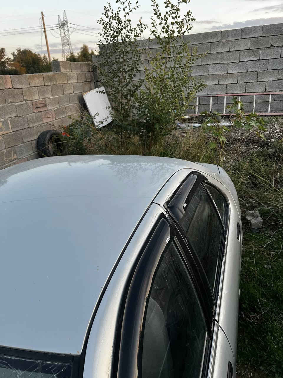 نيسان سني 1995 رقم بغداد اوتماتيك
الماني شرط التحويل والوكاله

محرك 16 كير اوتماتيك

كهربائيات كلها شغاله 

نقص بس شباچ امامي العطر

بيع او مراوس كلشي يرهم السعر 28 

عنوان الاسحاقي *********** اتصال واتساب
