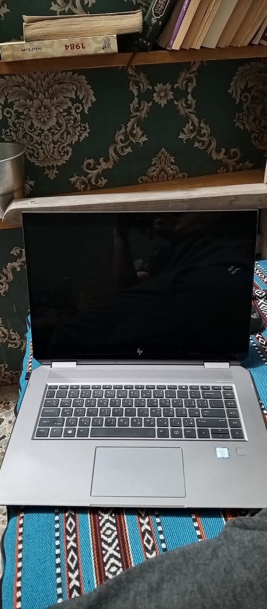 🔥 لابتوب مستعمل 
HP ZBook Studio x360 G5 لمس – أداء قوي للمونتاج والتصميم 🔥
💻 الموديل: HP ZBook Studio x360 G5
🖥 الشاشة: لمس (Touch) – قابل للتحويل 360 درجة
💿 النظام: Windows 10 Pro 64bit
⚡ المعالج: Intel Xeon 6E-2176M @ 2.70GHz (عدد 6 أنوية / 12 خيط معالجة)
🎮 كرت الشاشة الأساسي: NVIDIA Quadro P1000 (مخصص للأعمال والمونتاج)
🎨 كرت شاشة مدمج: Intel UHD Graphics P630
🧠 الرام: 16GB RAM
🧩 DirectX: إصدار 12
🎬 مناسب جداً للمونتاج والتصميم وبرامج مثل:
Premiere – After Effects – DaVinci – Photoshop
✔️ أداء مستقر للشغل الثقيل
✔️ مناسب لصناع المحتوى
✔️ شاشة لمس تسهّل العمل والتعديل
الاستفسار واتس اب فقط 
السعر 550
‏‪***********‬‏
