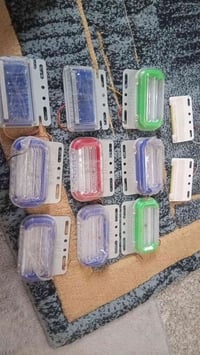 مصباح ثابت • ٣ ألوان • ٢٤ فولت