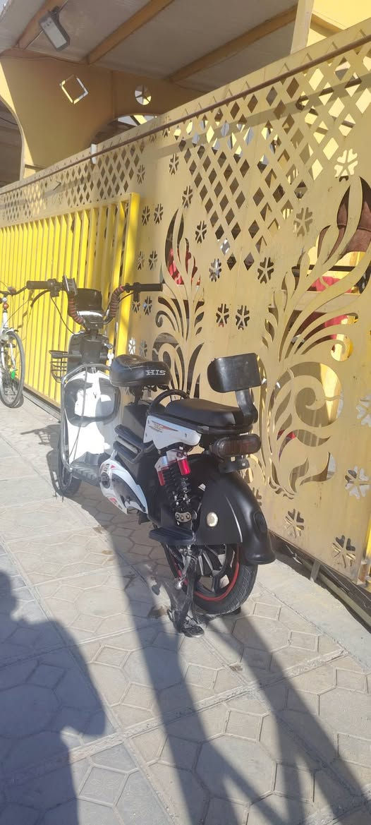 بايسكل شحن 5 بطاريات جدد بس ملاحضات ترتيب بي 150 بي مجال ***********
