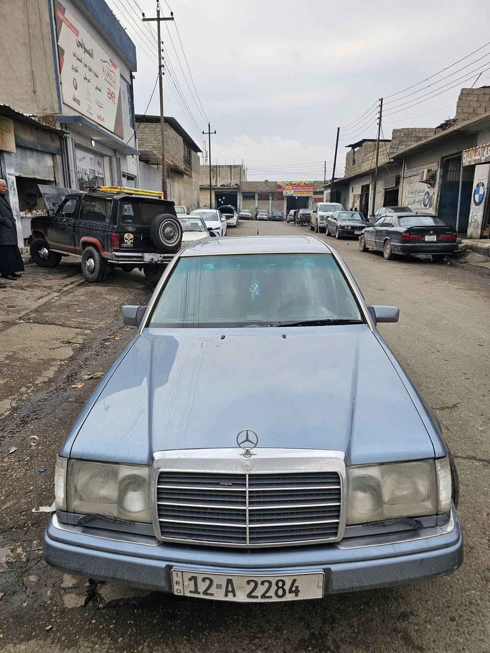 للبيع
مارسيدس دب موديل ١٩٨٥محدث
مكينه بطه 
سلايد 
السياره مصبوغه جماليه فقط
كير مكينه بشرط
السعر 90$ ورقه وبيها مجال 
مكان السياره الموصل
للتواصل واتس ***********
