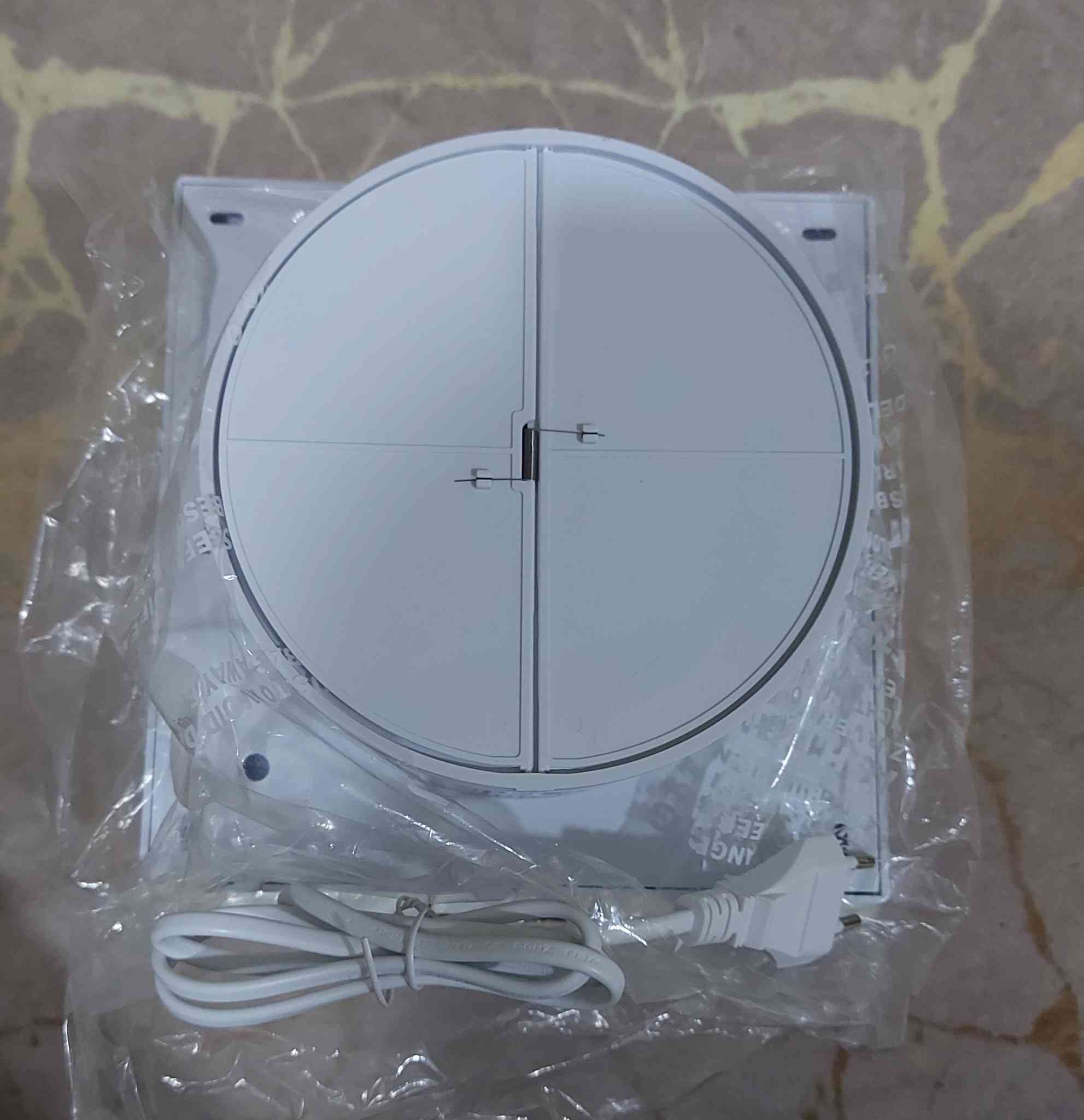 ساحبه هواء بوابه تفتح وتغلق بالتشغيل 10 الف


**إذا كنت صاحب هذا الإعلان وتريد حذفه لأي سبب، رجاءا أرسل رسالة إلى الدعم الفني**