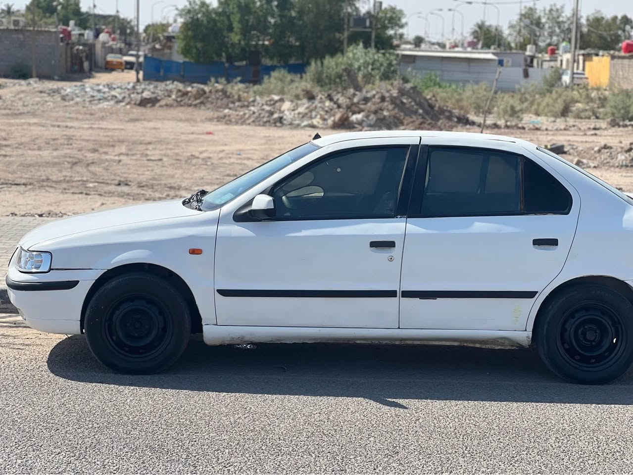 سمند مديل 14 كير مكينه كله تمام لا تنقص ولا تبخر تبريد ثلج حداديه خير من الله كهربائيات كله بلاد جاهزه سنويه 2030 راعيها يمي البدي شوف العين مابيها ضربه 
مكاني بصره تنومه سعر 34 وبيها مجال 
رقم *********** البصرة, العراق
