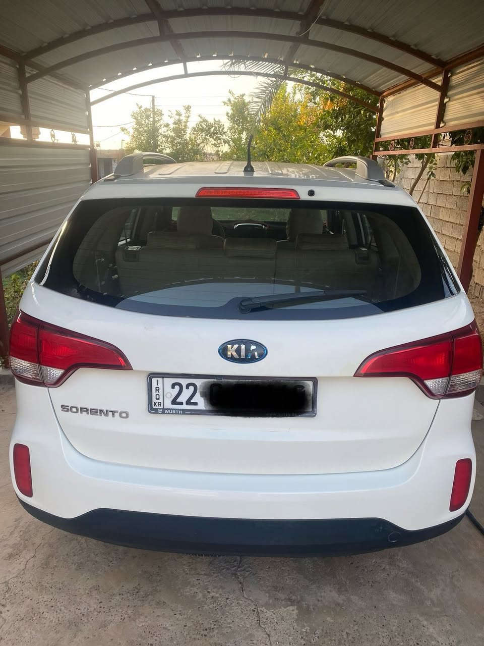 السلام عليكم ورحمة الله وبركاته للبيع فقط سورنتو 14خليجي محرك 2400دوش 7راكب 3قطع تبريد رقم اربيل سنوية بسمي جديده رقم جديد المكان صلاح الدين 
رقم ***********
