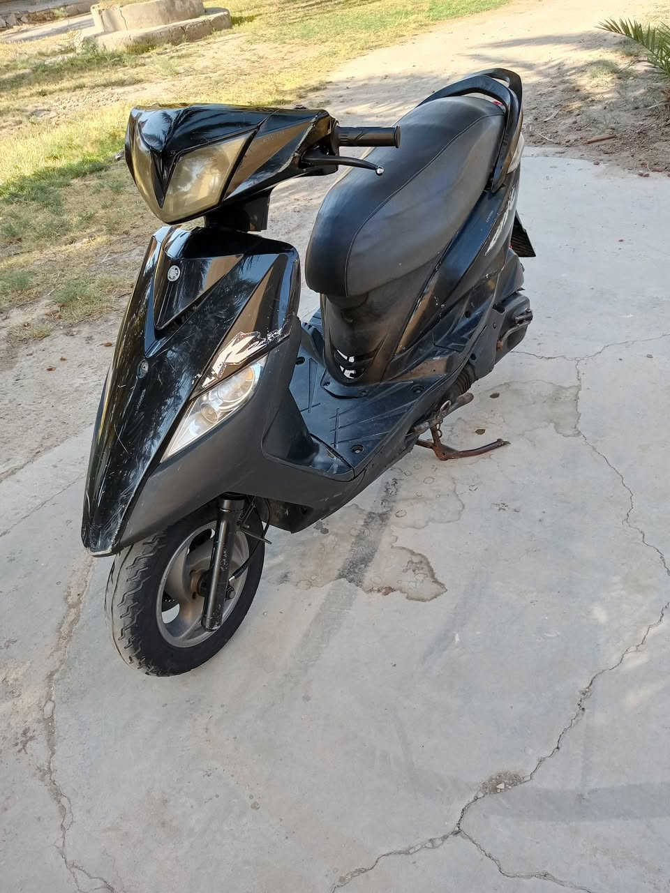 للبيع ثعلب كاملة مكينة ناعمة نكرة شلعة و معدل كفرات بلادية كهربائيات كلها شغالة تايرات و دبلات جدد الدراجة كاملة سعر 650 بيها مجال بسيط مكاني بغداد الشعلة الرقم ‏‪***********‬‏ شراي يتصل
