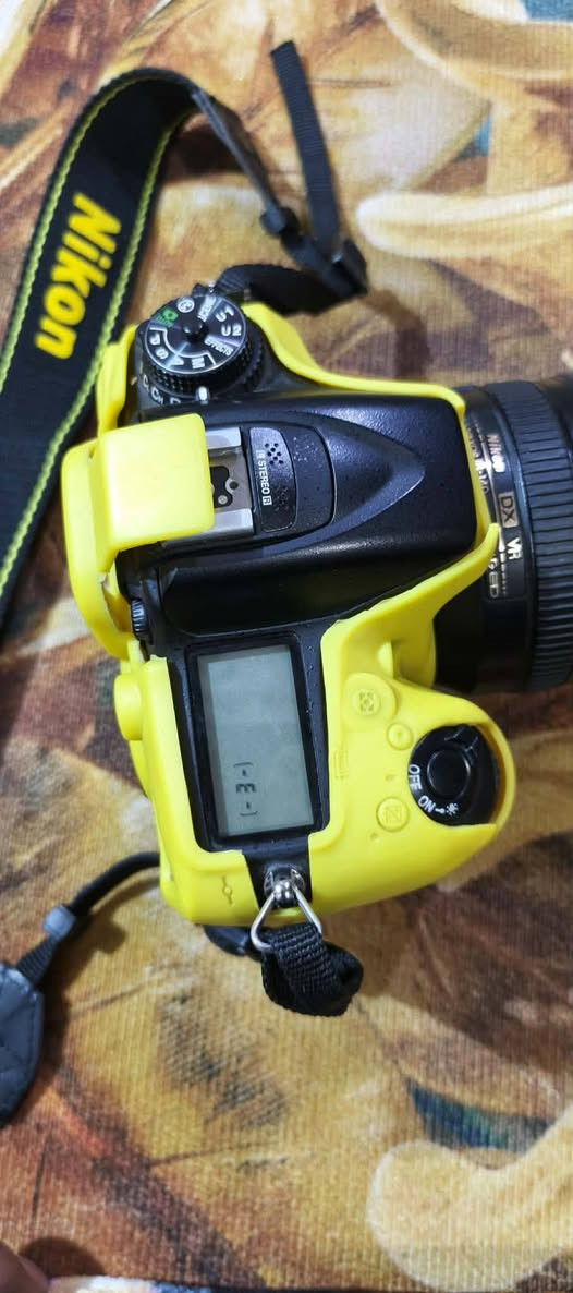 السلام عليكم شباب هاي كامره للبيع  نيكون 7100 اليريده بيخير ويدلل السعر 475 وبيه مجال الكامر مكفوله من كلشي ونضيفه مامستخدمه هوايه وهاذه الرقم  ‏‪***********‬‏مامتواجد هويه على نت 🫡
