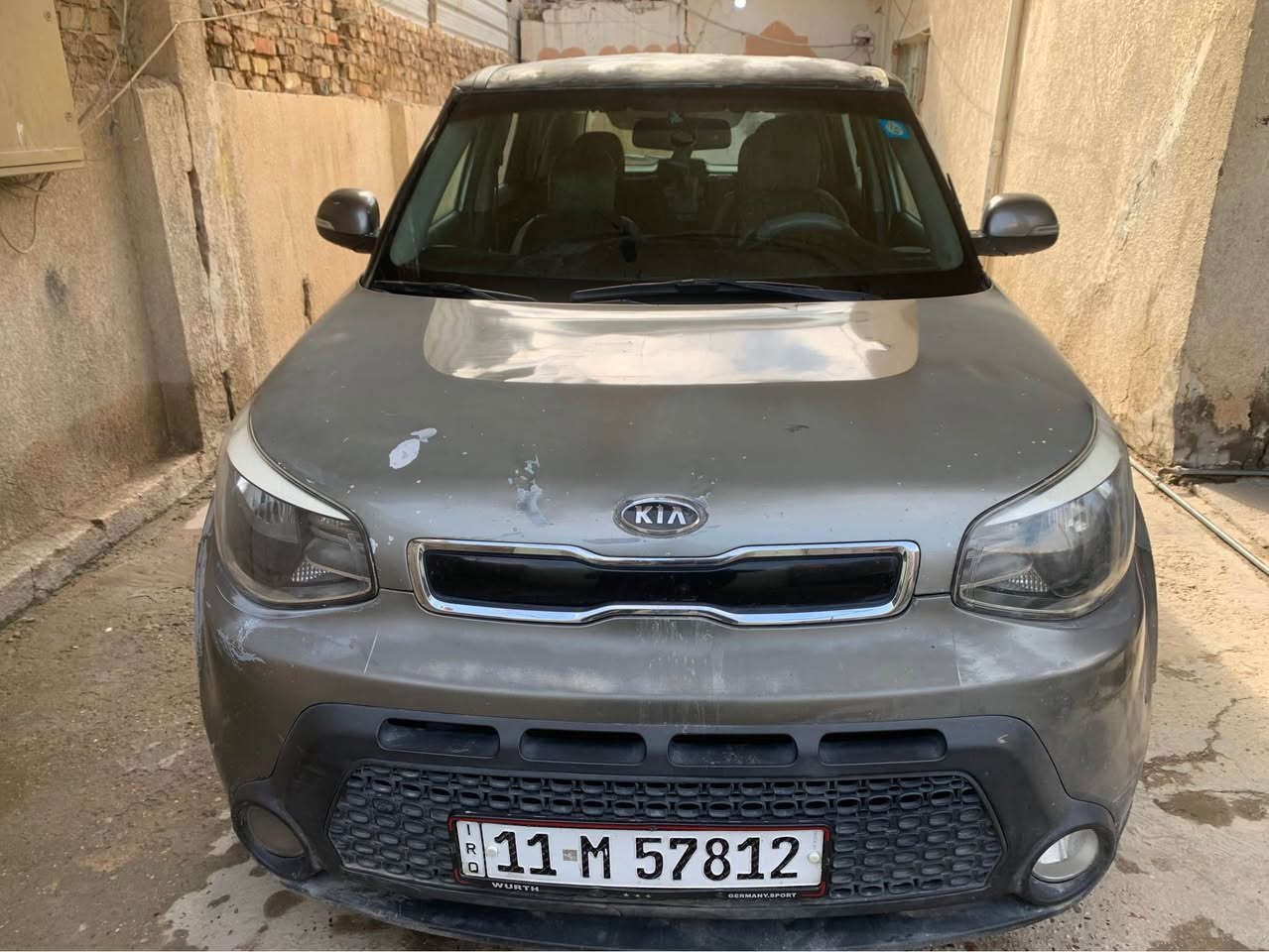 كيا صول 2014 محرك 1600 gdi  السياره كير ومحرك وصدر  درجه اولا .تبريد ثلج تخم تاير  رقم بغداد باسمي سنويه لل31 بيها هزه تخلص الشهر السابع  للتواصل *********** غير متواجد عالفيس مكاني بغداد البياع بغداد, العراق
