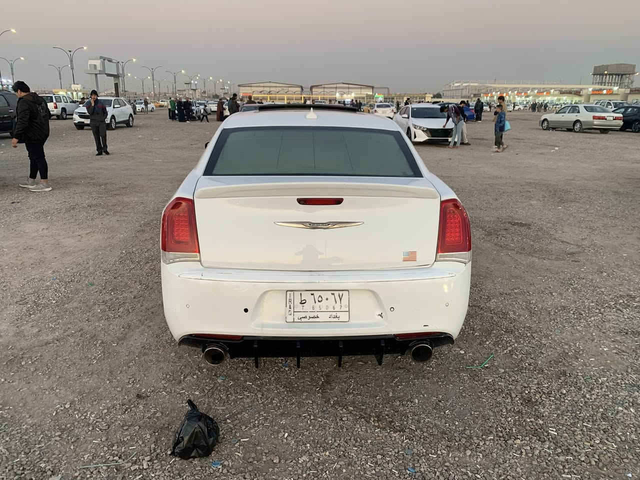 سلام عليكم اوبامه ١٧ اصل رقم بغداد ابسمي بيه اربع قطع العنوان بصره السعر ١٨٥ وبيه مجال ***********
