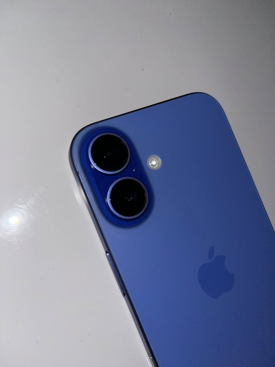 السلام ؏ـليكم
جهاز ايفون 16 عادي للبيع او مراوس بـ16 برو فقط

مواصفات الجهاز:
 ذاكرة 256 لون ازرق💙 بطارية 100% الجهاز شرق اوسط مستخدم 5 اشهر فقط استخدام قليل جداً نضافة 100% كامل الملحقات ضمان الشركة بعدله 7 اشهر الجهاز لامفتوح ولامبدل بي ايشي شخط مابي 
السعر: مليون وبي مجال 
العنوان: ديالى بعقوبة 
للأتصال: ***********
