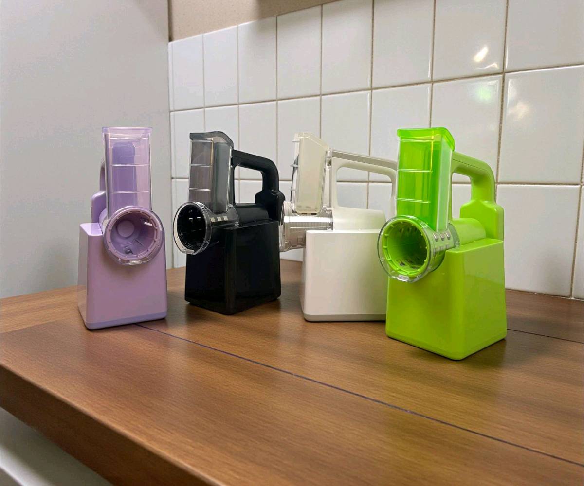 ⚡ مثارمة خضروات تعمل بالشحن

🥕 فرم وتقطيع بثواني وبزر واحد

🔌 بدون أسلاك أثناء الاستخدام

👌 مثالية للطبخ اليومي والسلطات

🧼 سهلة التنظيف وخفيفة الوزن

🏠 تصميم عملي لكل مطبخ

🛒 وفّر وقتك وجهدك اليوم 