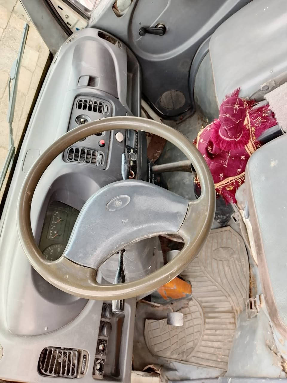 سلام عليكم كيه هيفه للبيع نضيفه بدون خياس سعر 22وبيه ميجال لشراي اتصال على رقم ***********
