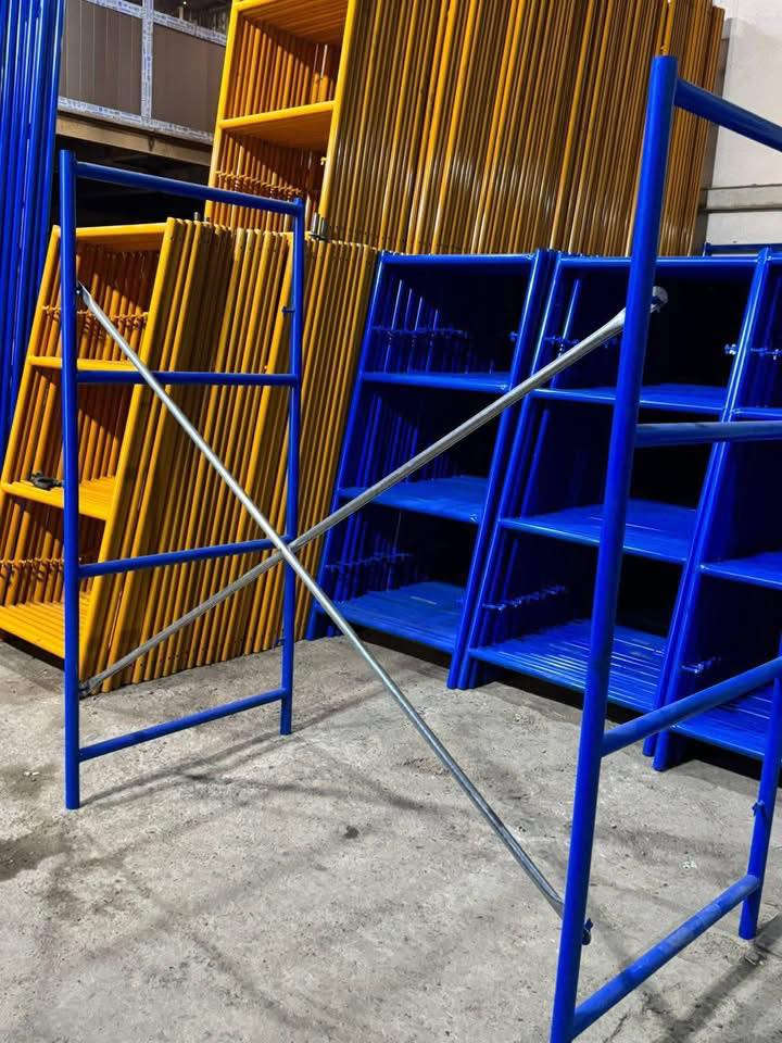 السلام عليكم مستعدون تجهيز كل البنايات والمحلات في السكلات الثقيله وامصاعد الونج وعدد البناء من بيع وشراء وايجار كافه
السكلات والجكات وقوالب الصب والبوري وقفيص وكل قياسات السكله الثقيله فقط المليمين والصيني الثقيل
والدراب الخشب والعربانه وكافه مواد البناء وبسعار مناسبه
اتصل على الرقم وتدلل ويوجد عدنه خدمة توصيل جميع المكانات بغداد والمحافضات 
***********
