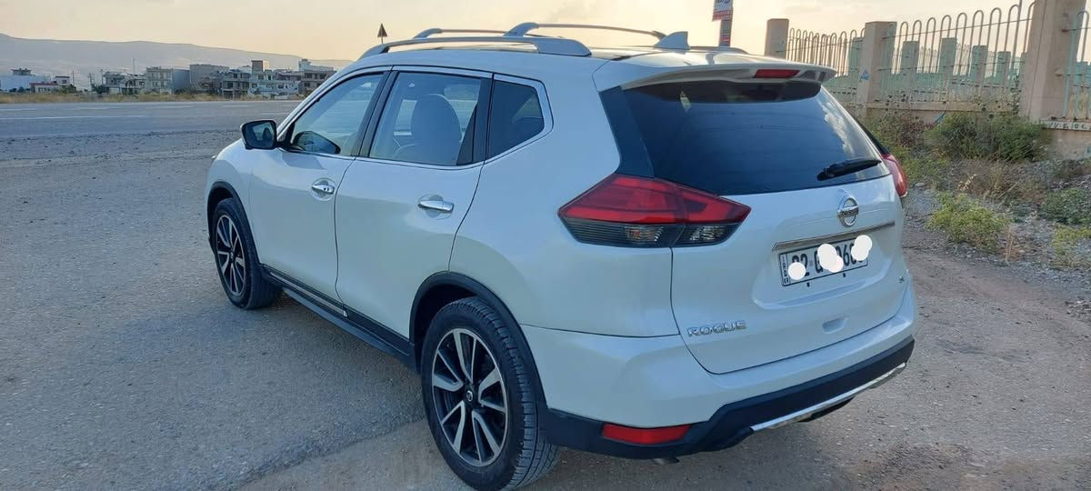 نیسان ڕۆگ سپی سەدەفی SL
فوول مواسەفات بەس دەبڵ ئەکسل نییە
2020 ئـەمەریکی 
78000 مایل ڕۆشتووە
ڕەقەم هەولێر 
فەحسی تازە و سەنەوی تا 2027 تازەیە
لایت زینۆن
لایت ئۆتۆ
ڕاداڕی تەنیشتەکان و پێشەوە
کامێرای تەنیشتەکان و دواوە 5 کامێرا
سندوق کارەبایی و کۆنتڕۆڵ
تایە حاسە
دەرگا بەسمەو کۆنتڕۆڵ
سەقف پانۆراماو سلاید
بەسمە
سوکان ڤۆلیۆم
ئیکۆ و سپۆرت و نۆرماڵ 
شاشە 
بلوتوس و وای فای و GPS
جام کارەباو ئاوێنە کارەبا
جامی پێش و دواوە هیتەر
   و ABS و  ئۆتۆ ئیستۆپ
برێک دوگمە
کوشن هیتەر و کارەبایی و جلد 
ناوڕەش و ناو گاعی
کوشنی دواوە جوڵەی پێ ئەکرێ و ئەخەوێ
دوو چەمەلەغ و دوو دەرگای پێشەوە و چەمتلەغی دواوەی سایەق بۆیاخە بێ ناو گرتن
گێڕو مەکینەوتەبریدو غرامەو بەناوکردن بەشەرت 145 وەرەقەومامەڵە *********** أربيل, العراق
